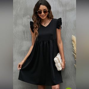 Black cocktail dress - small